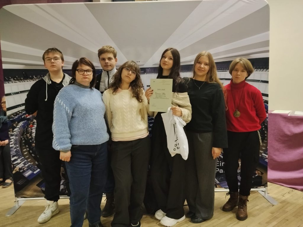 Debašu pulciņa dalībnieki