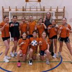 Meiteņu futbola komanda