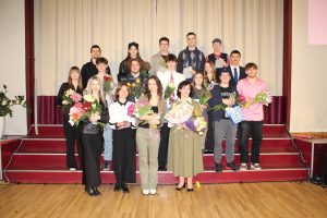 2026.gada 12.m klases Gredzenu izrāde "Pilns komplekts"