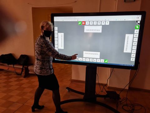 interaktīvais galds