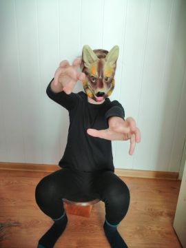 bērni atveido pasaku tēlus