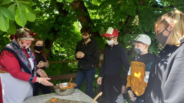 sklandrausu cepšana