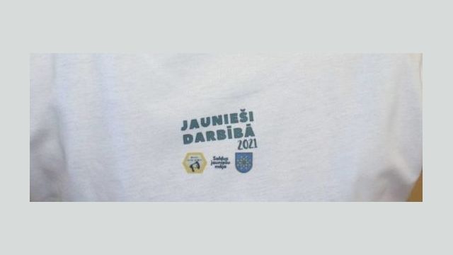 projekta logo uz krekliņa