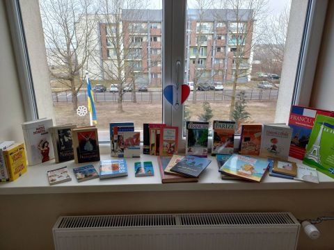 grāmatas par franciju