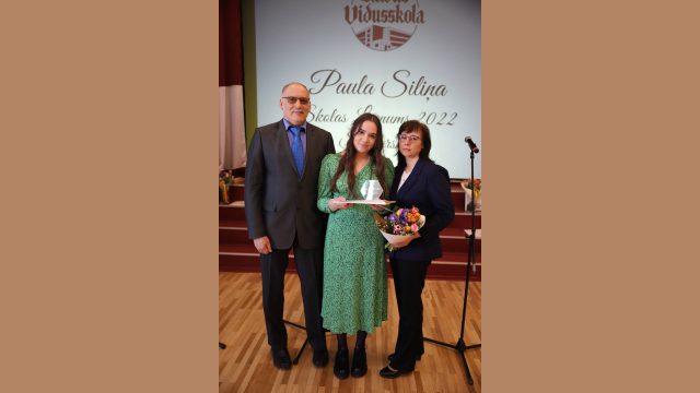 paula siliņa ar ģīmeni