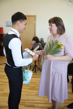 nominatu sveic skolotāja