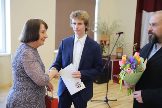 Rolandu sveic I.Jēkabsone