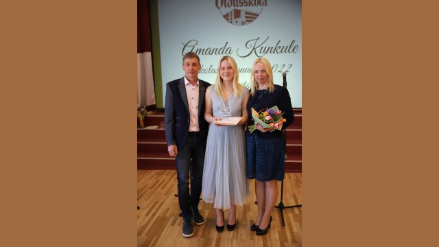 Amanda ar ģīmeni