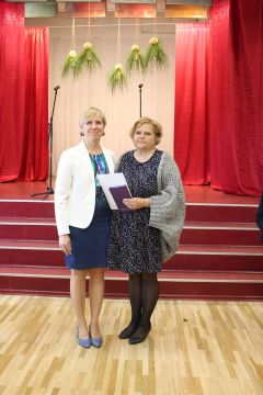 Balvu saņem skolotāja Baiba Kalve-Vištarte