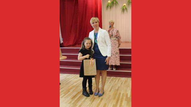 Pirmsskolas grupas skolniece