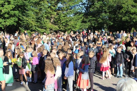 Saldus vidusskolas skolēni