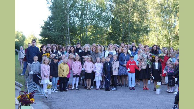 Saldus vidusskolas skolēni