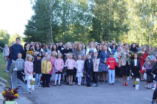 Saldus vidusskolas skolēni