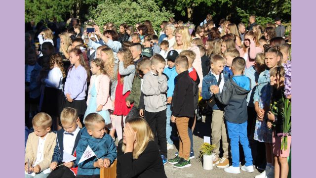 Saldus vidusskolas skolēni