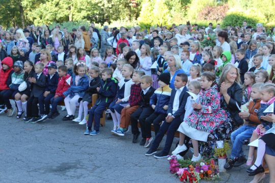 Saldus vidusskolas skolēni