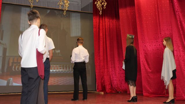 Koncerta aina- "Lūgsana baznīcā"