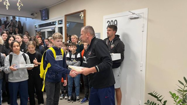 Balvu pasniegšana