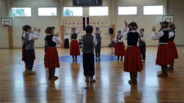 Koncerts "Latvijas novadi" TDK "Taurenītis"