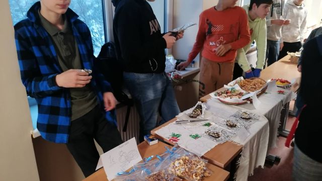 Ziemassvētku tirdziņš