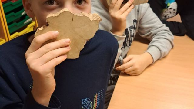 bērni namdara nodarbība