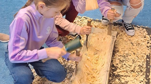 bērni namdara nodarbība