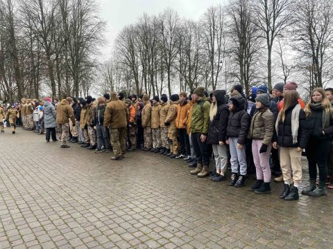 Ierindā sacensību dalībnieki