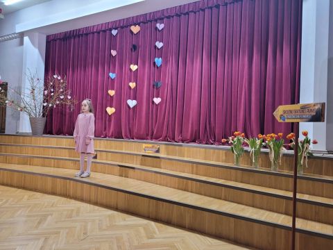 Uzstājas Melānija Kinča