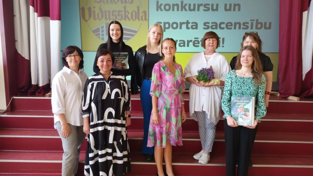 Foto no pasākuma olimpiāzu, konkursu un sporta sacensību uzvarētājiem.