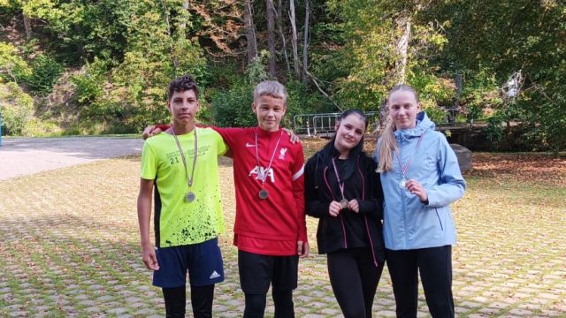 Rudens krosa stafešu uzvarētaji