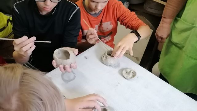 6.klases skolēni radošajās darbnīcās