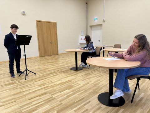 "Gudrs par gudrāku" 12.klasei