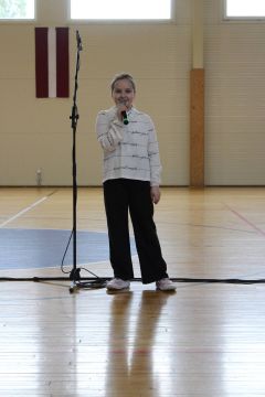 Vecvecāku diena sākumskolā