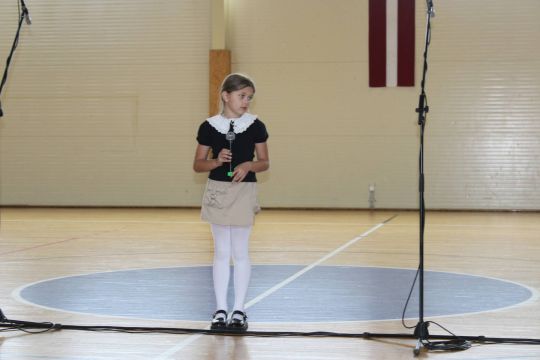 Vecvecāku diena sākumskolā