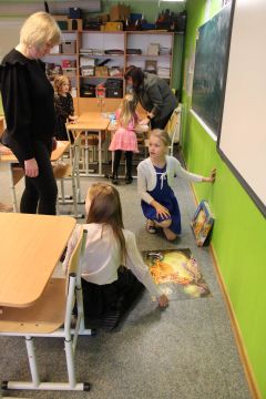 Vecvecāku diena sākumskolā