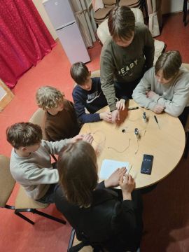 Pasāķums "jaunie dabaszinātnieki"