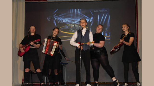 Izklausies Redzēts 2024