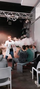 8.klase ekskursijā