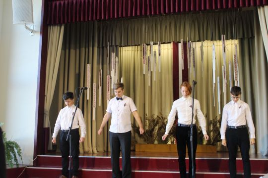 Zēnu ansamblis Dailis Zaļums, Oskars Lormanis, Dāvids Dolotins un Alekss Seņkovs