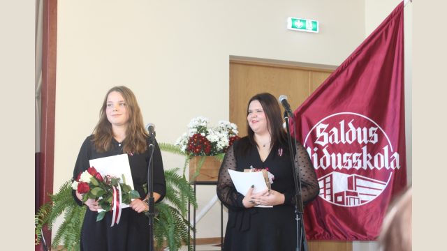 Paula Šteina un Dženifera Kurakina