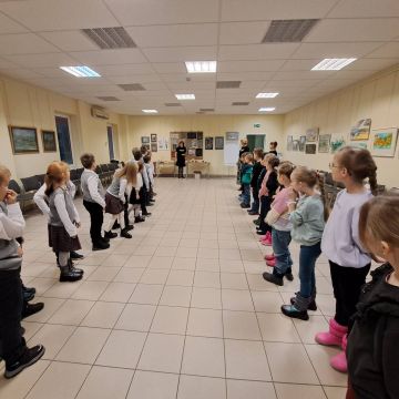 Abu skolu 2.klases noslēguma pasākumā.
