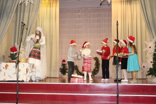 Sākumskolas Ziemassvētku koncerts