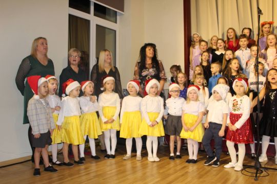 Sākumskolas Ziemassvētku koncerts