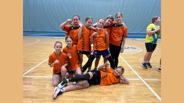 4.-5.klašu basketbola komanda