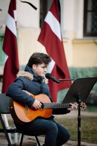 Pieminot 25.marta deportāciju upurus.