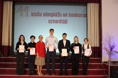 Olimpiāžu un konkursu uzvarētaju godināšana.