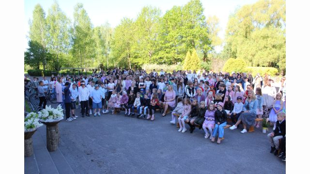 Svinīgais pasākums pēdējā skolas dienā 30.05.2025.