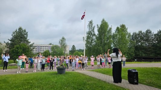 Radošās dienas topošiem pirmklasniekiem