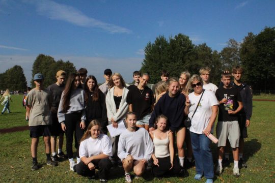 Skolas pārgājiens "Pasaule bez briesmām"