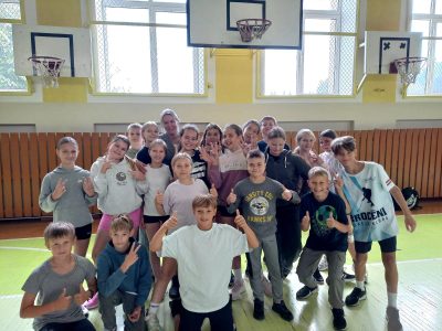 Virves vilkšanas sacensību 1.vietas ieguvēji 4.-5.klašu posmā