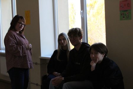 Skolotāji profesionālās pilnveides dienā "Skolotājs skolotājam"saldus vidusskolā.